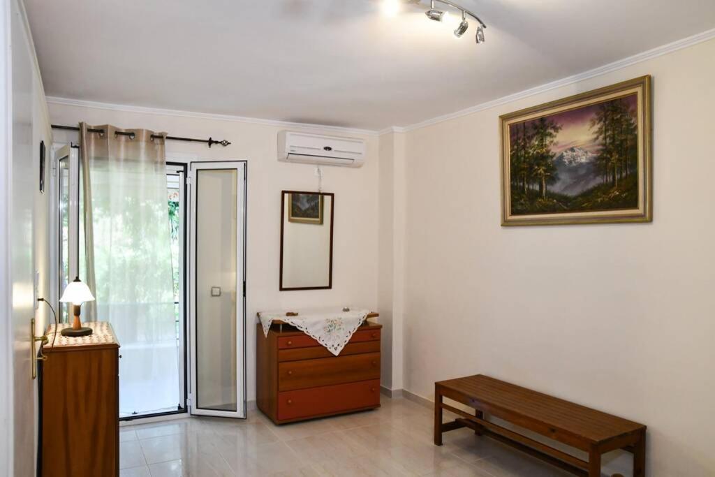 Angela'S Cute Apartment Analipsis  Luaran gambar